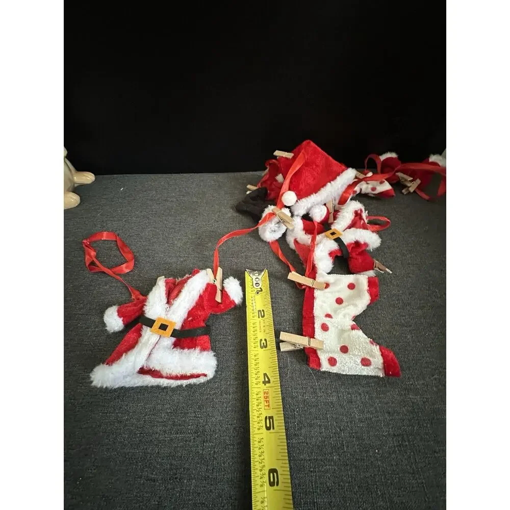 Vintage Avon 2005 Santa Claus Clothesline Garland 66” Mini Outfit Mantle Decor